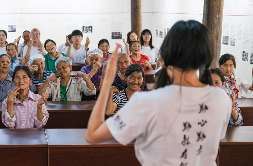 天津大學(xué)實(shí)踐隊(duì)開展暑期社會實(shí)踐。天津大學(xué)供圖