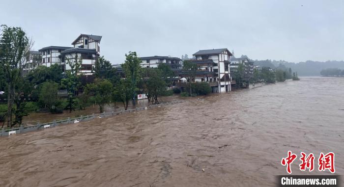 四川暴雨、山洪、地質(zhì)災(zāi)害氣象風險預(yù)警齊發(fā)