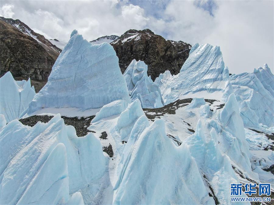 （2020珠峰高程測(cè)量）（2）挺進(jìn)海拔6500米的珠峰前進(jìn)營(yíng)地